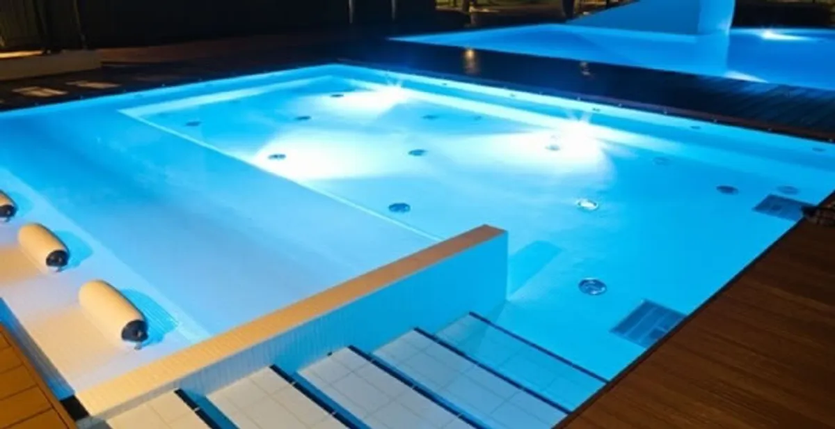 pool light installation and repair services providing modern illuminated pool lighting in San Antonio, TX